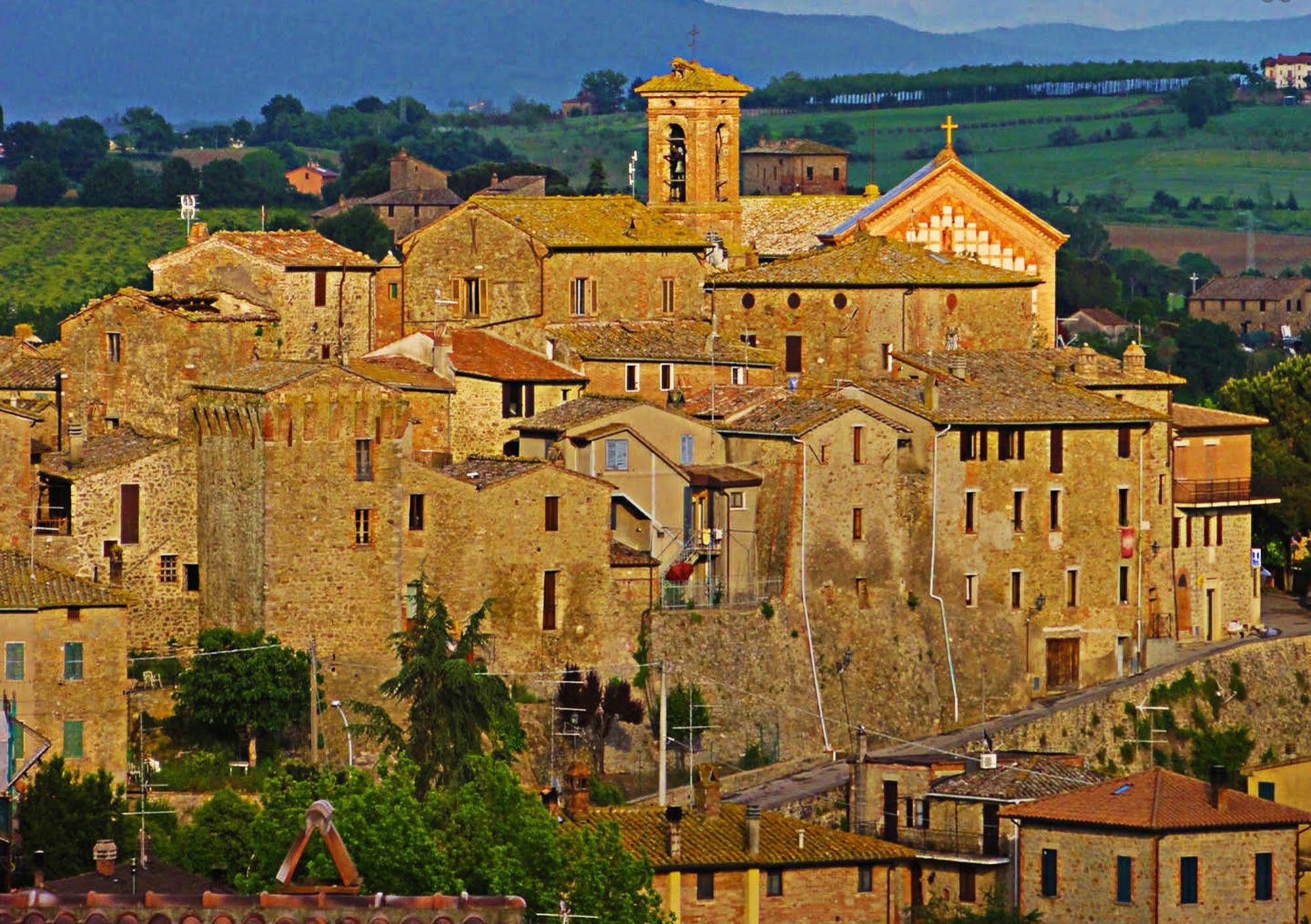 Un Petit Paradis Castiglione Della Valle Exterior photo